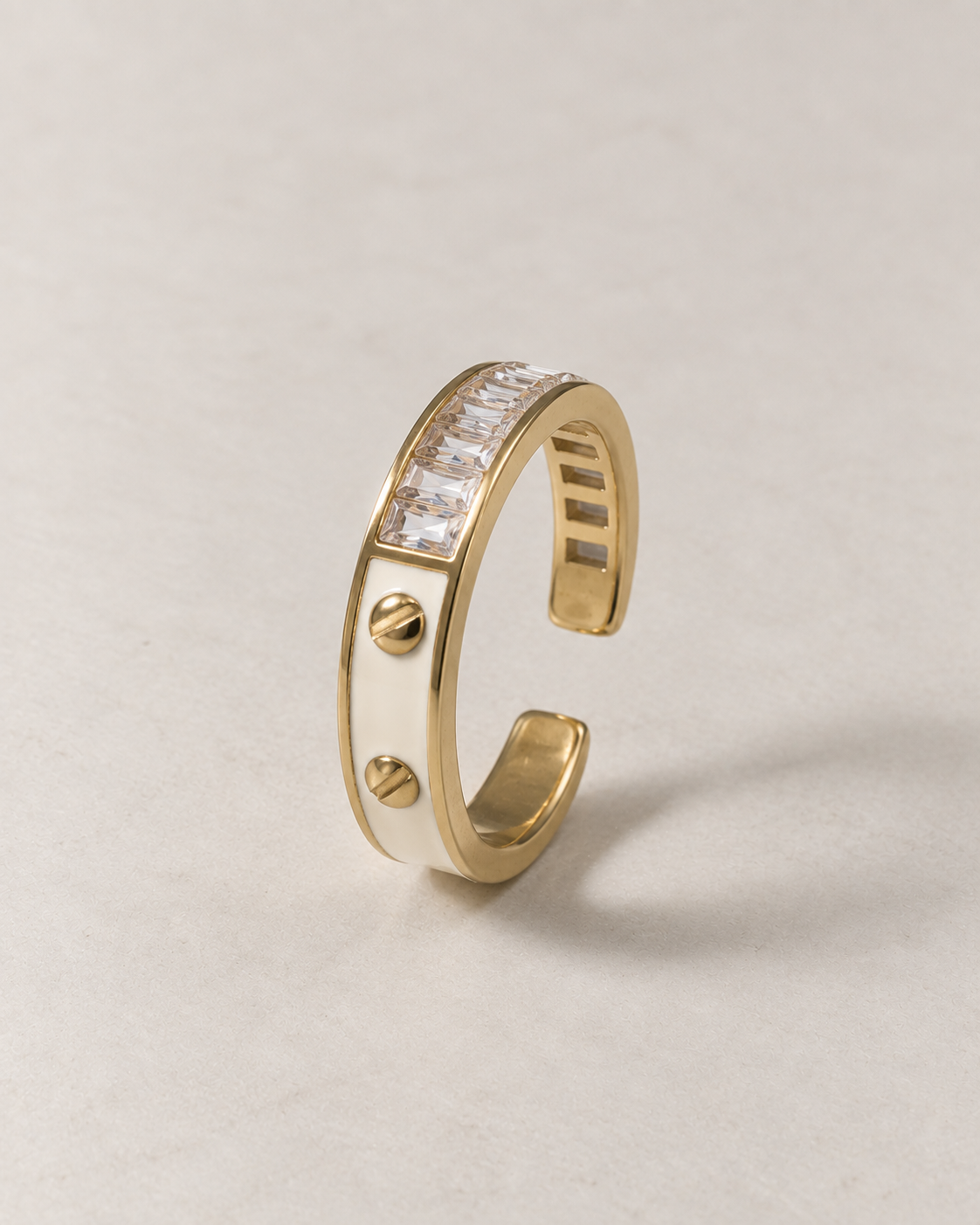 Tria Ring: Rivet & Baguette